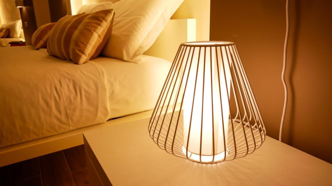 La Banchina Holiday Rooms Trani Eksteriør billede
