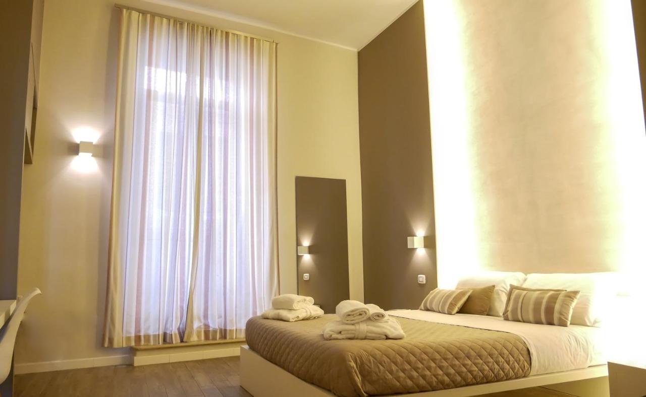 La Banchina Holiday Rooms Trani Eksteriør billede