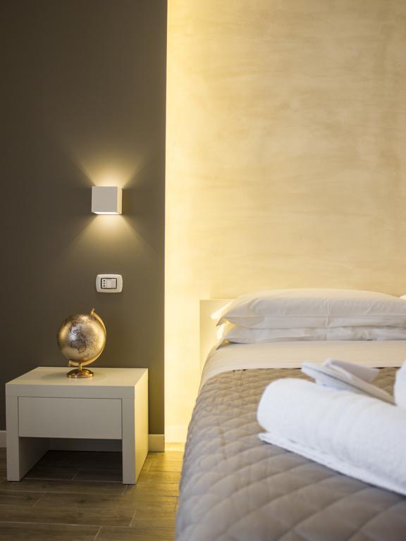 La Banchina Holiday Rooms Trani Eksteriør billede