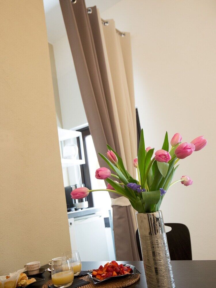 La Banchina Holiday Rooms Trani Eksteriør billede